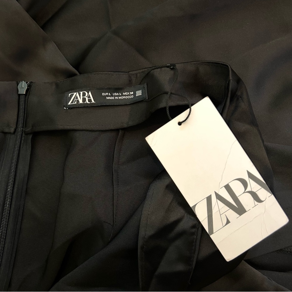 Zara Satin Effect Midi Skirt with Slit Black Sz L NWT - Picture 2 of 4